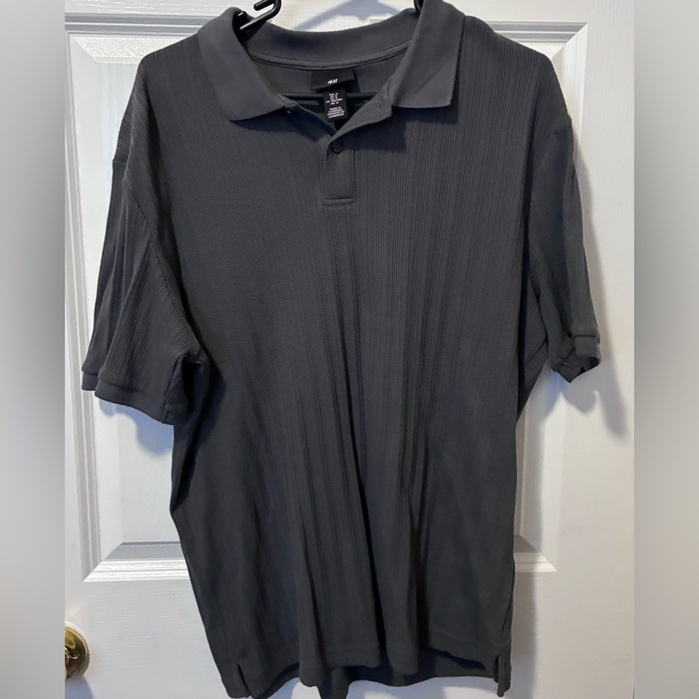 H&M Short Sleeve Button-Up